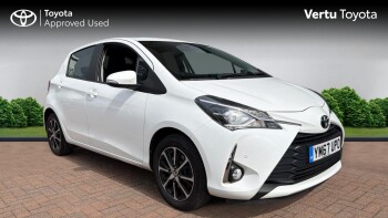 Toyota Yaris 1.5 VVT-i Icon Tech 5dr Petrol Hatchback
